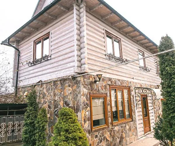 у марка Holiday home
